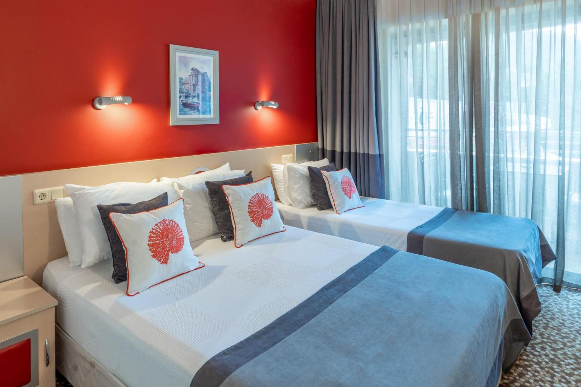 Grand Viking Hotel 4*